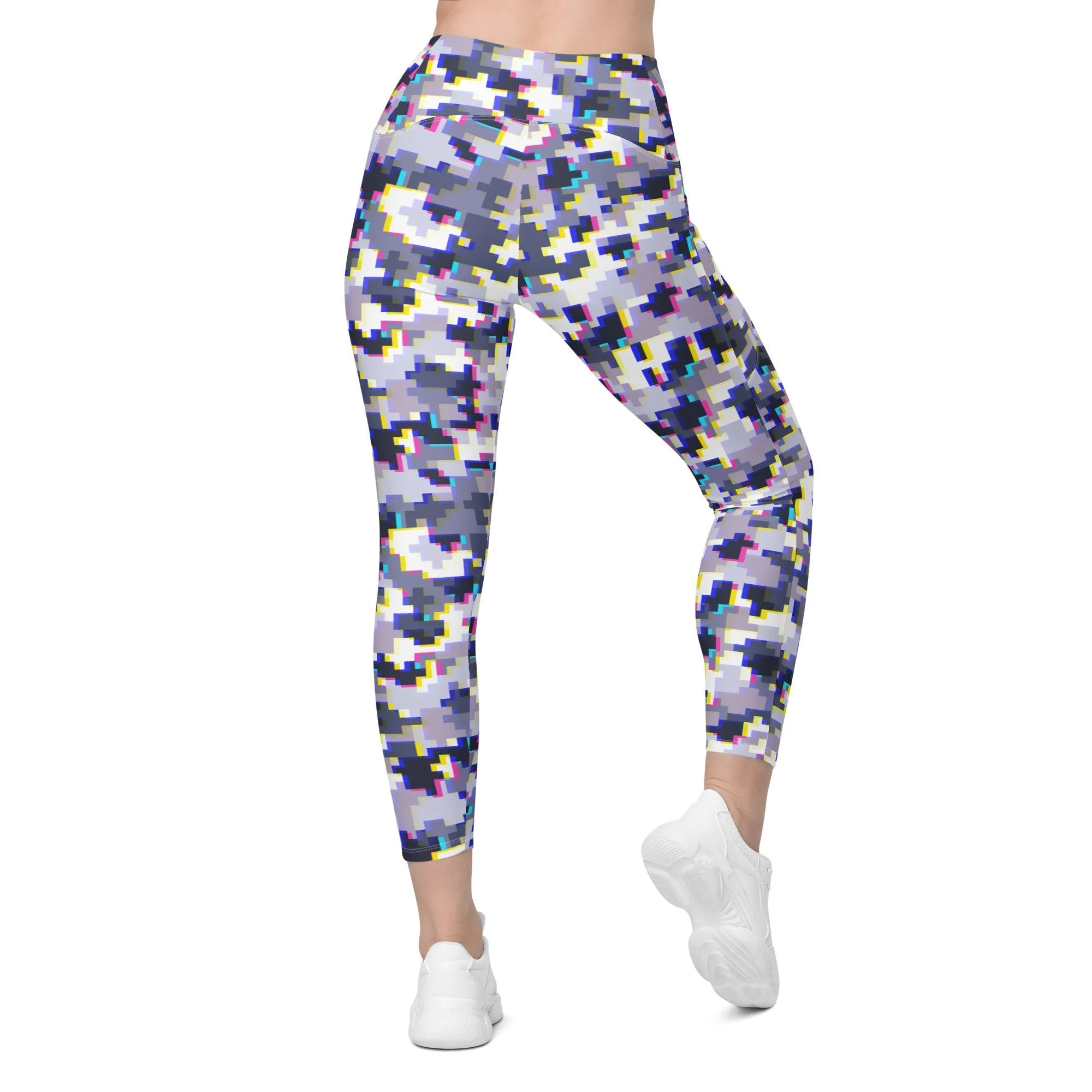 Glitchy Camo Leggings With Pockets