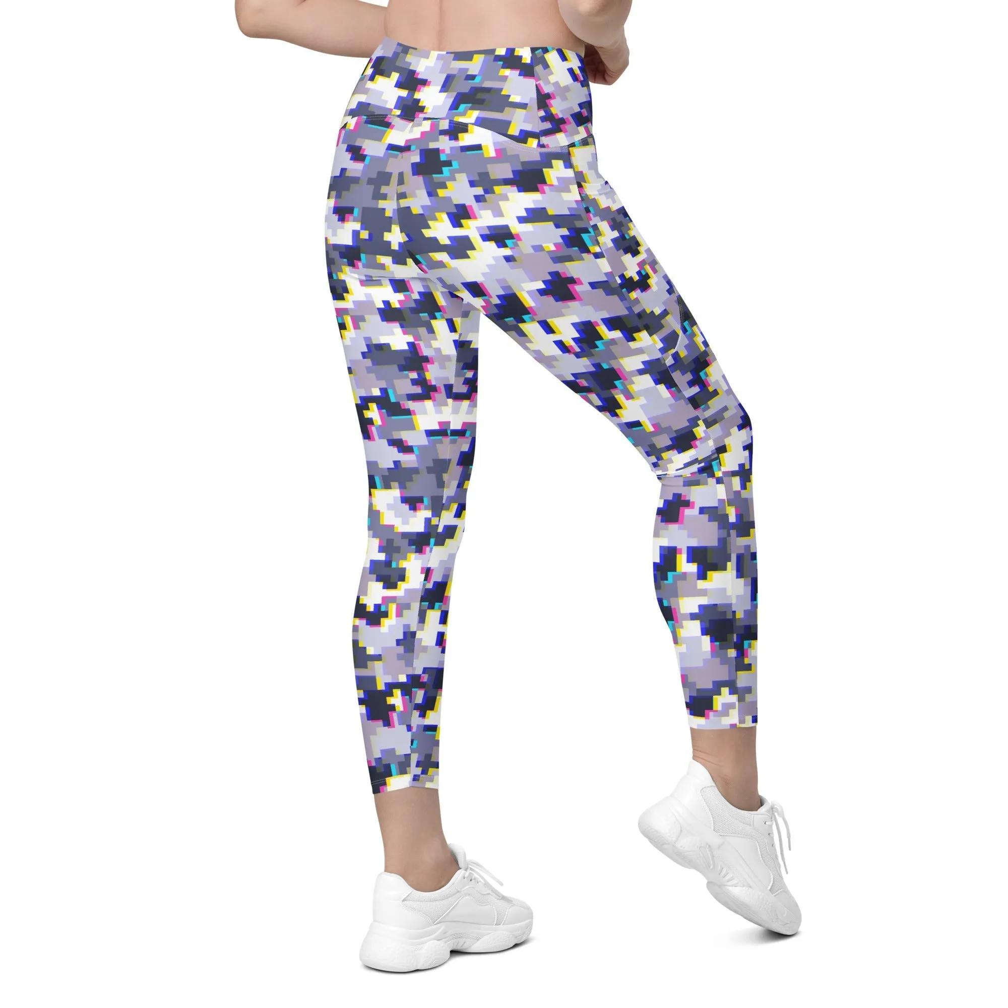 Glitchy Camo Leggings With Pockets