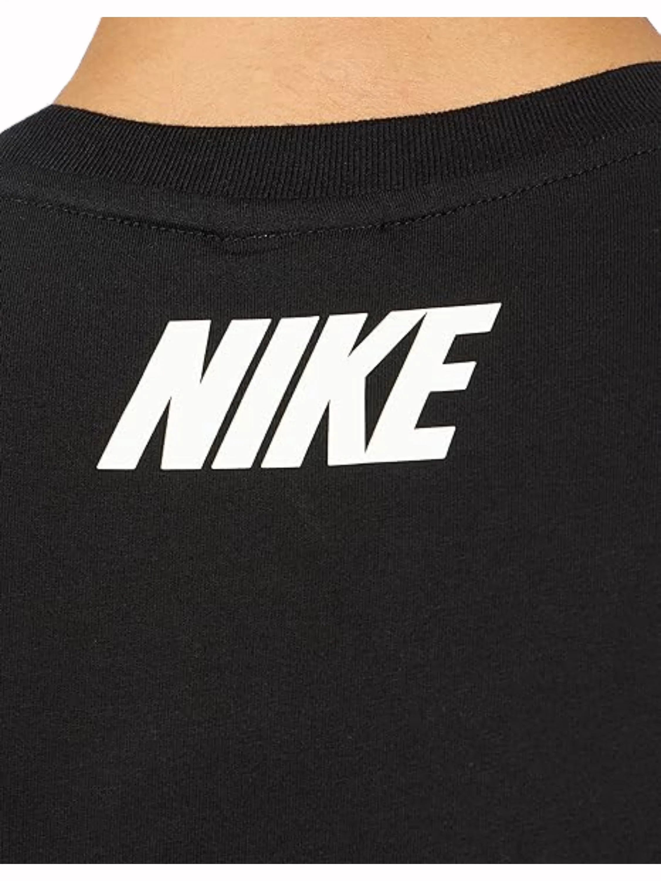 Nike | Mens Repeat T-Shirt